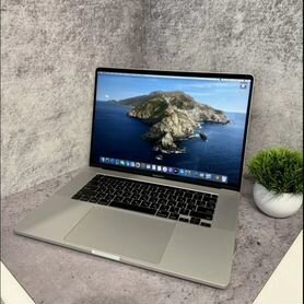 Macbook pro 16 2019 i9 1tb Silver