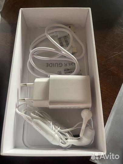 Spark plus 8GB+128GB