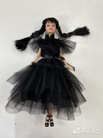 Кукла Уэнсдей