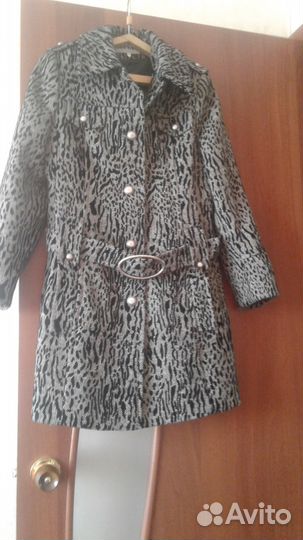 Пальто демисезонное