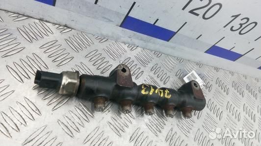 Топливная рампа дизельная ford focus 2 (7LV13BB01)