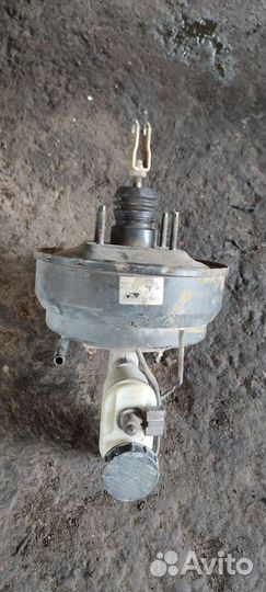 Усилитель тормозов Nissan Primera (P11)