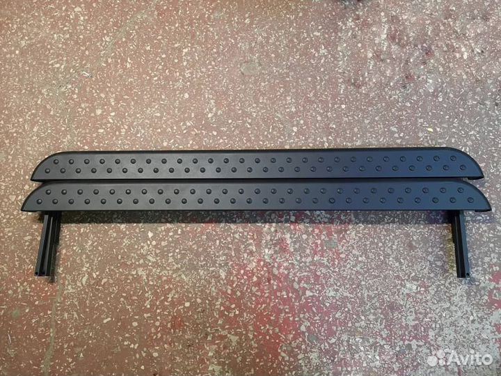 Пороги 2131 Нива с металлическим листом с резинкой