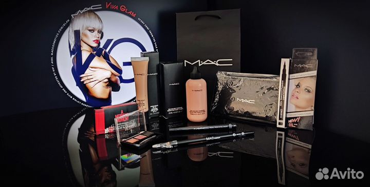 Набор косметики MAC