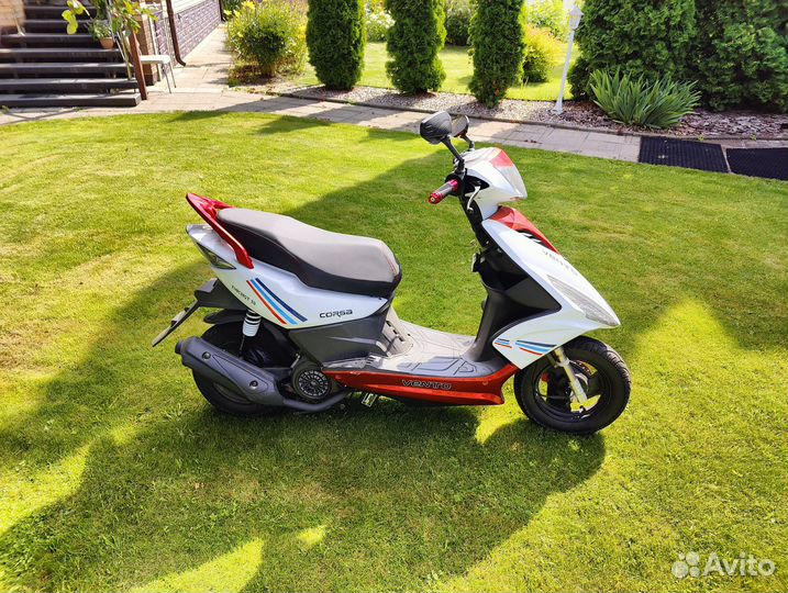 Vento corsa 49,6 CC (150)