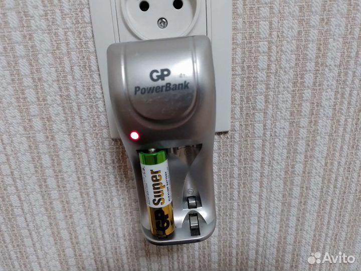 Зарядное устройство для батареек