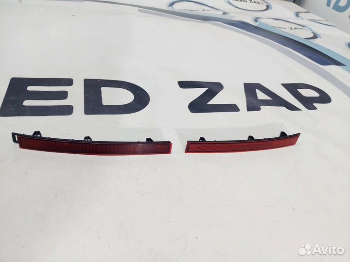 Катафот заднего бампера Volkswagen Tiguan 2