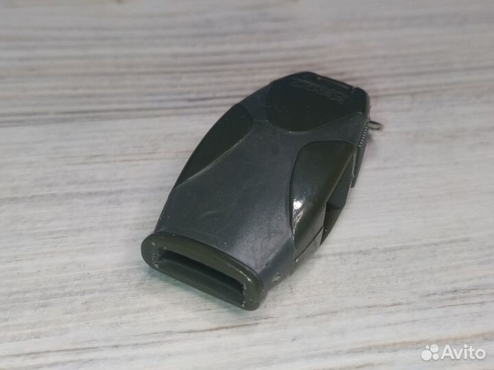 Свисток FOX 40 Sharx