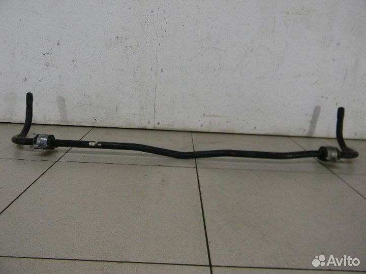 Стабилизатор передний