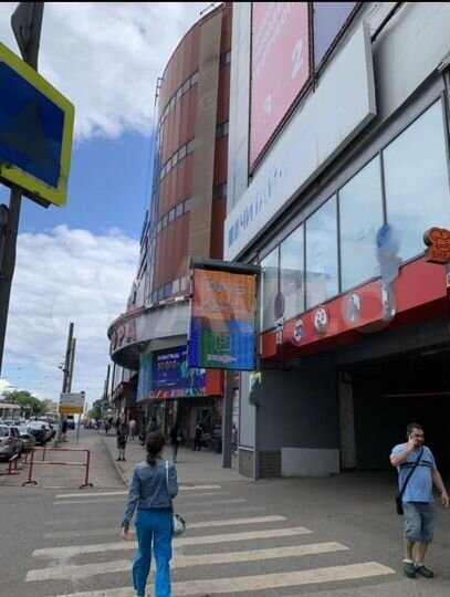 Помещение с арендатором, 285 м²