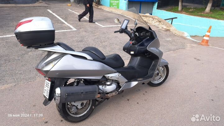 Продам макси скутер Honda Silver Wing 600