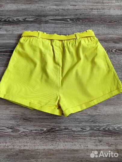 Шорты женские с ремнем