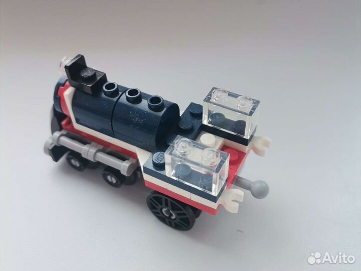 Лего паровызик