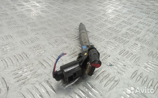 Форсунка дизельная audi A6 C6 (ZSE11AL04)