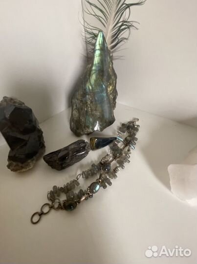 Минералы друзы горный хрусталь лабрадор гранат