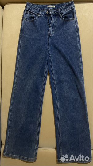 Джинсы