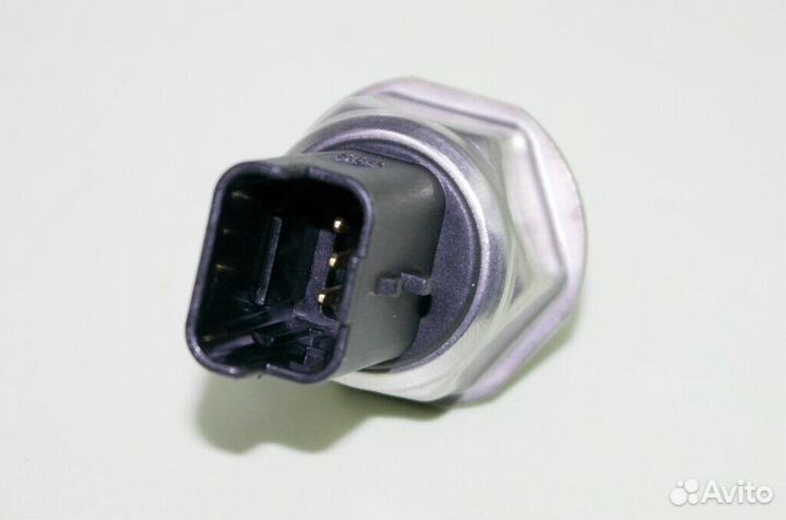 Датчик давления топлива K9K 55PP03-01 daster