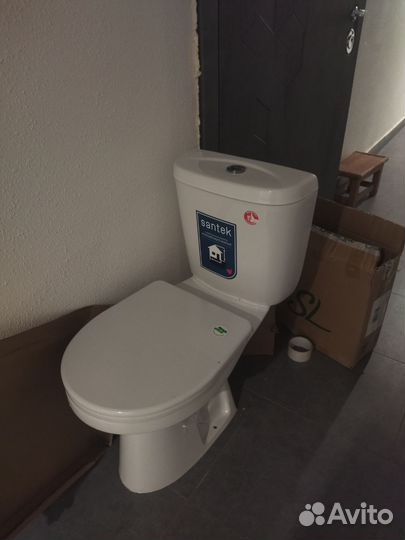 Унитазы и бачки бу