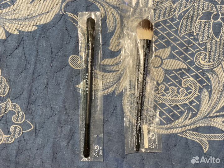 Кисти avon