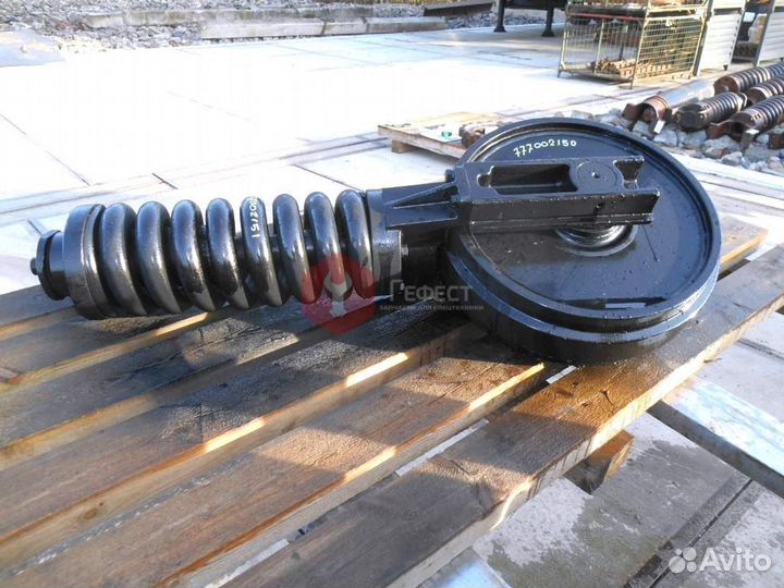 Натяжитель цепи Komatsu PC400-8