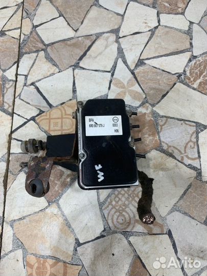 Блок ABS Skoda Fabia хэтчбэк 1.4 BXW 2008