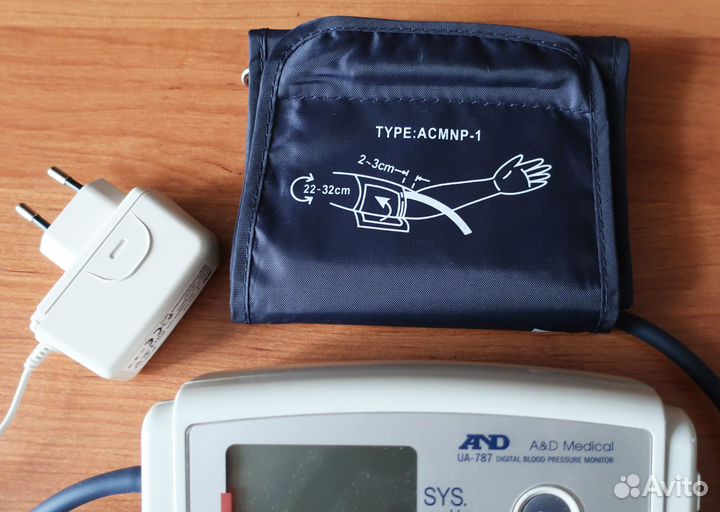 Тонометр автоматический AND UA-787, Япония