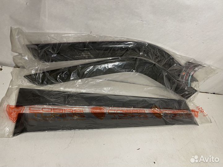 Дефлекторы боковых окон УАЗ Патриот