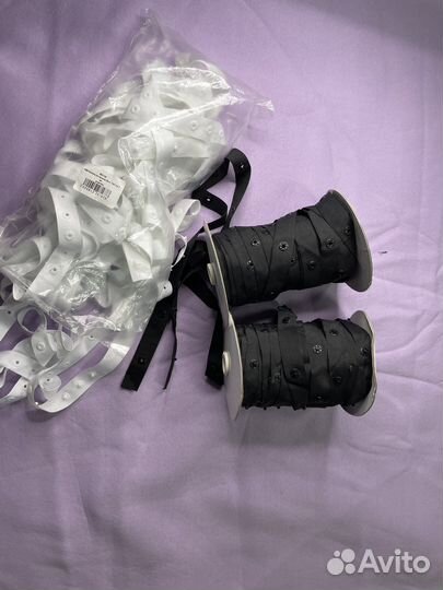 Кнопки на ленте, фурнитура швейная