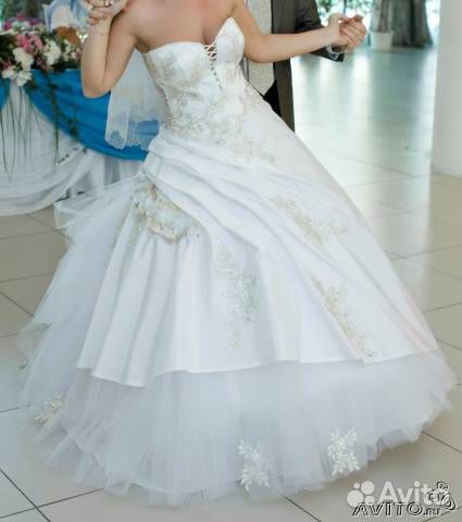 Свадебное платье