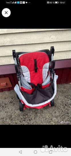 Прогулочная коляска