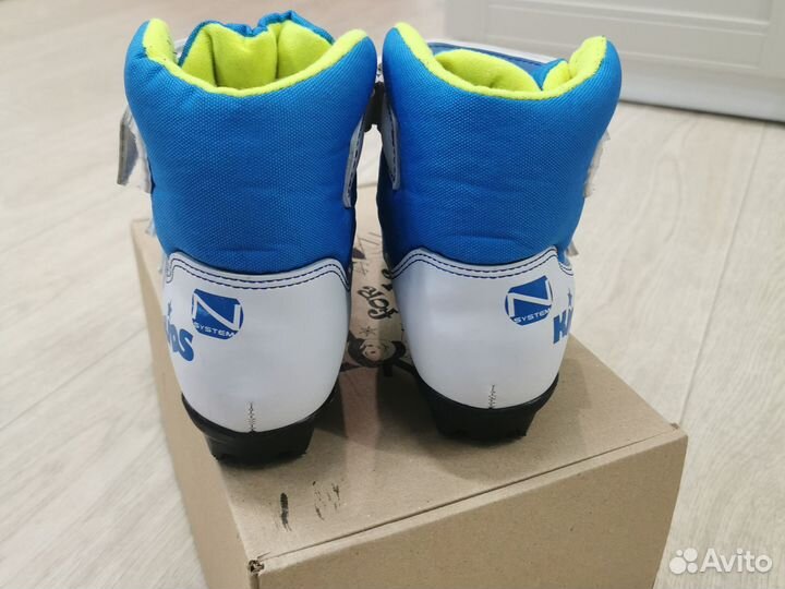 Лыжные ботинки Trek размер 37