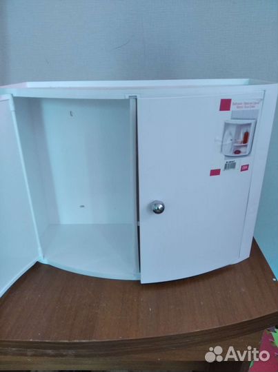 Полка для ванной