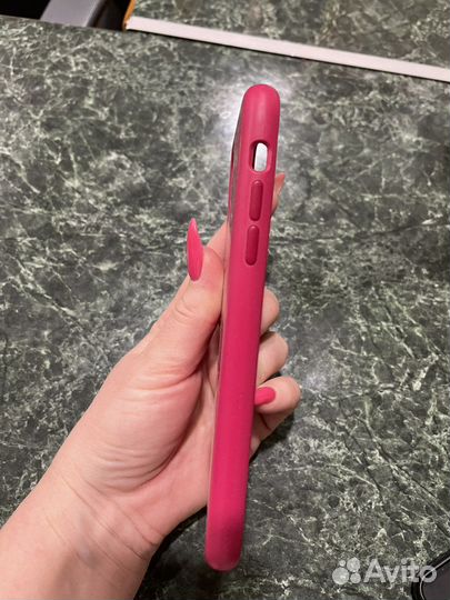 Чехол на iPhone 11