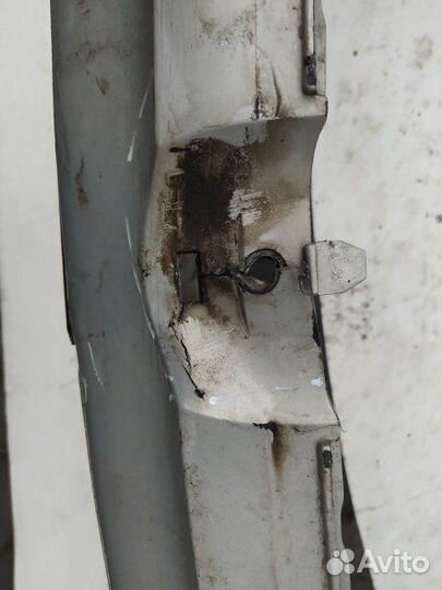 Бампер передний Volkswagen Golf-4 1998