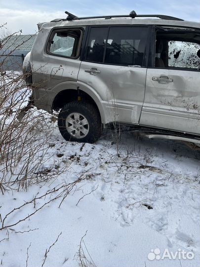 Mitsubishi Pajero 3.5 AT, 2004, битый, 75 000 км