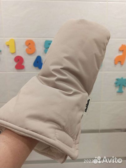 Муфта варежки на коляску с мехом