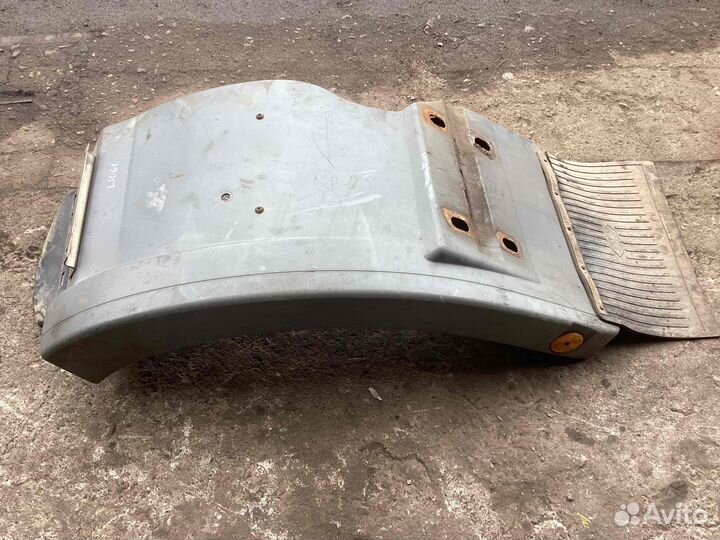 Крыло переднее левое Mercedes-Benz Truck Axor