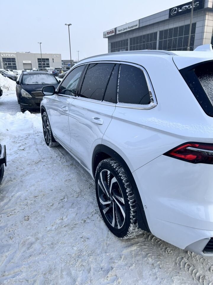 Geely Monjaro: фото из отзыва