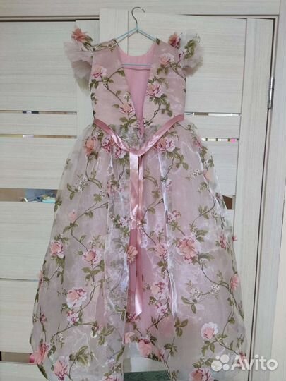 Платье на выпускной для девочки 122 128