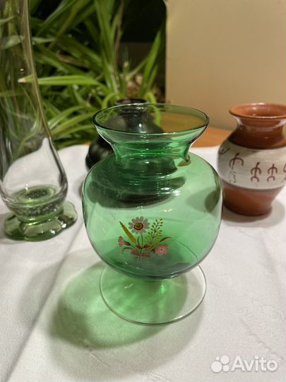 Вазы из стекла и глины