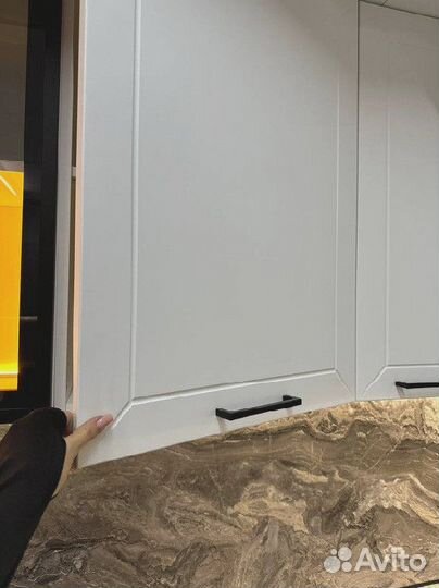 Кухня мдф со столешницей. Цена реальная