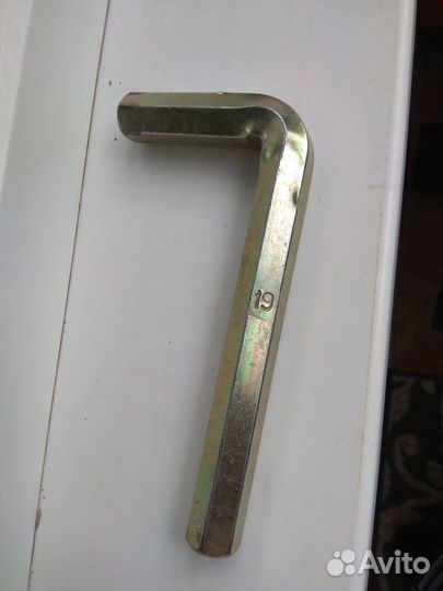 Шестигранник 19 мм