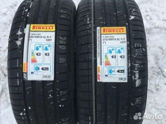 Pirelli P Zero PZ4 275/40 R18 и 245/45 R18 103Y
