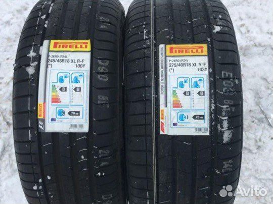Pirelli P Zero PZ4 275/40 R18 и 245/45 R18 103Y