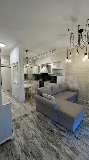 1-к. квартира, 52,7 м², 1/4 эт.