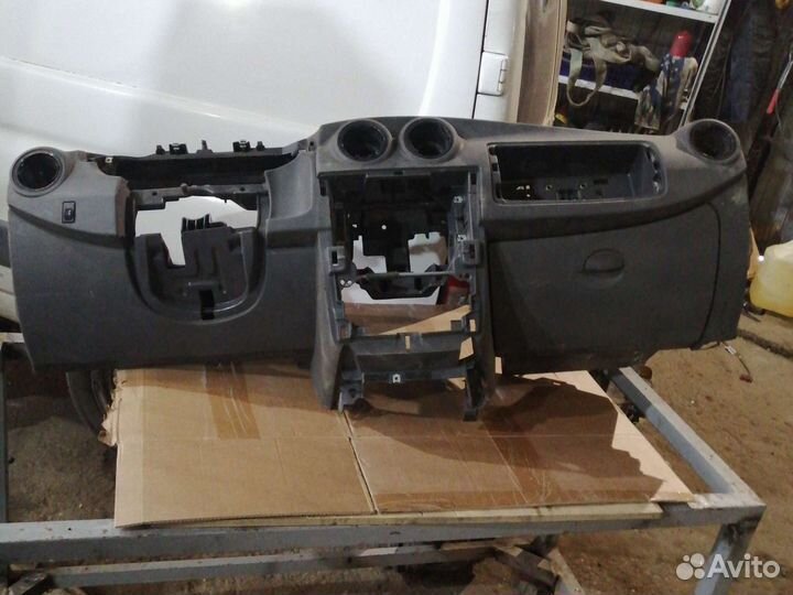 Торпеда Nissan Almera G15