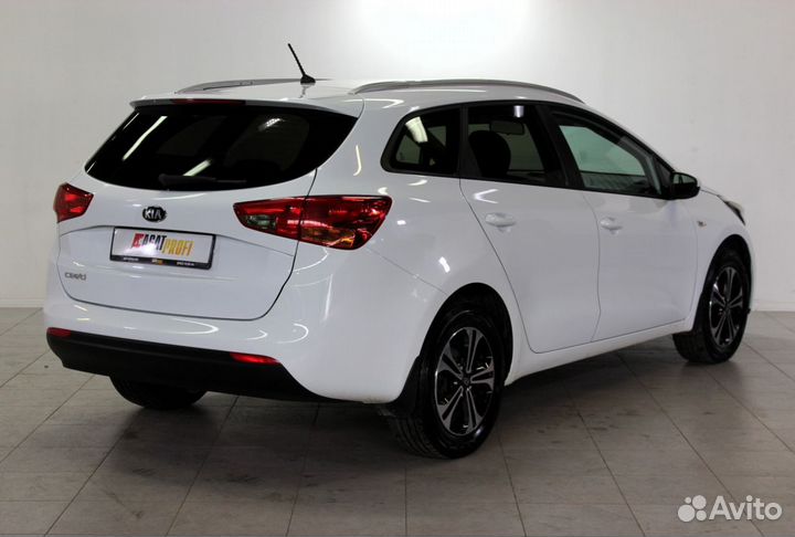 Kia Ceed 1.6 AT, 2013, 103 157 км