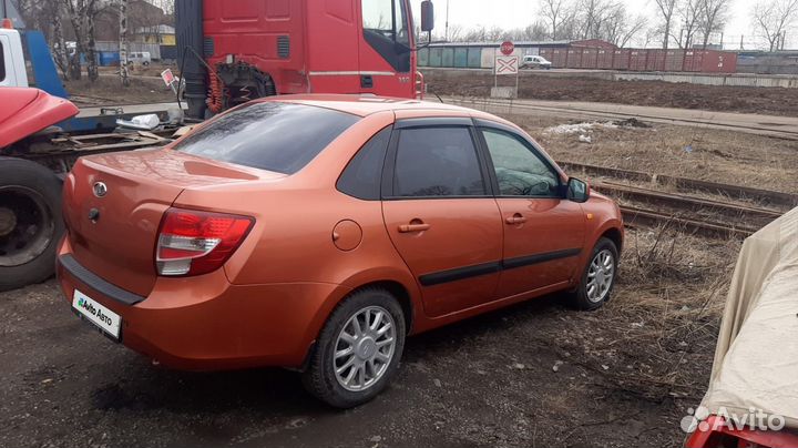 LADA Granta 1.6 AT, 2013, 125 000 км