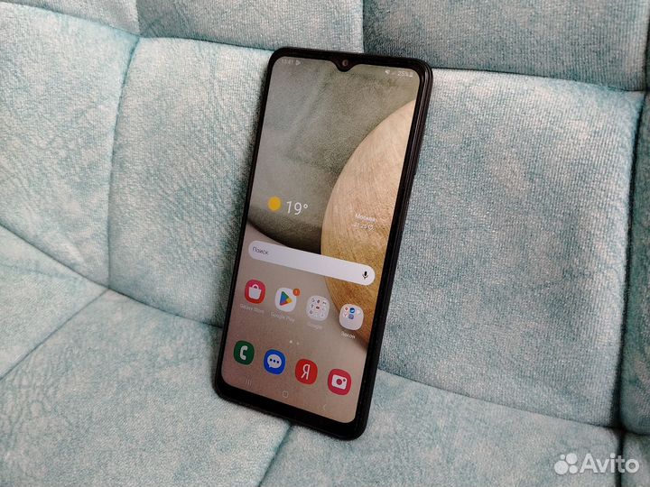 Samsung Galaxy A12, 4/64 ГБ
