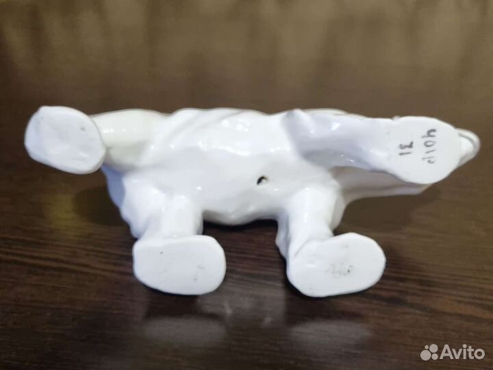 Фарфоровые статуэтки